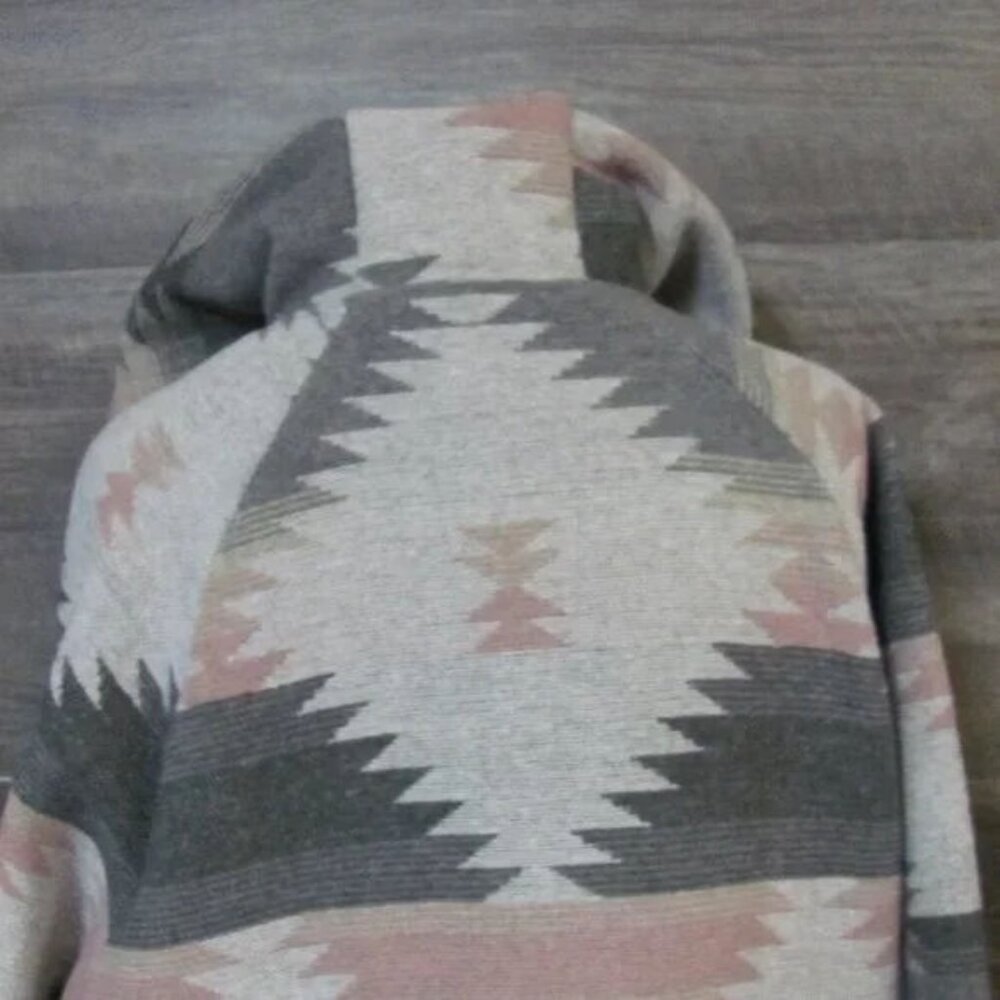 PINK AZTEC PRINT ZIPPERED HOODIE NEW WITH TAGS - Picture 6 of 8